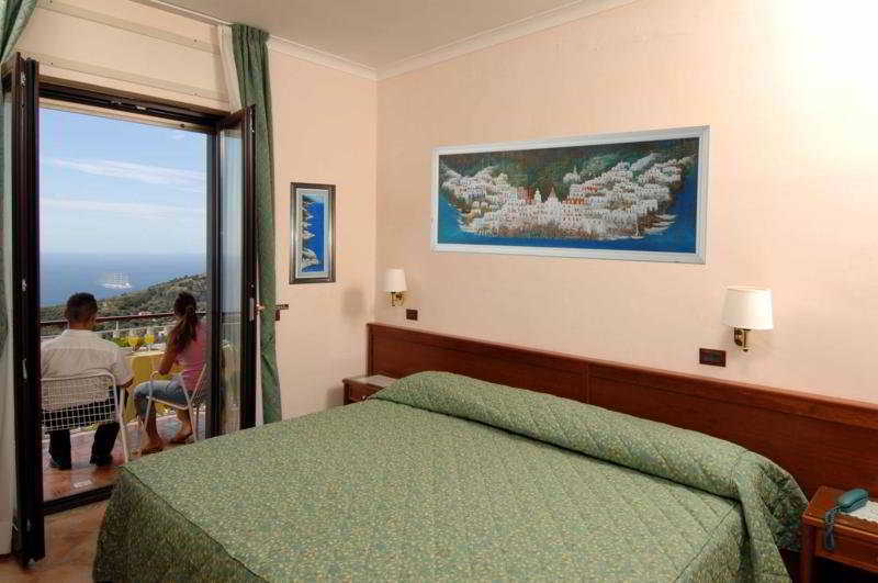 Hotel Montana Sant'Agata sui due Golfi Luaran gambar