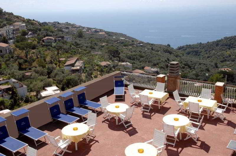 Hotel Montana Sant'Agata sui due Golfi Luaran gambar