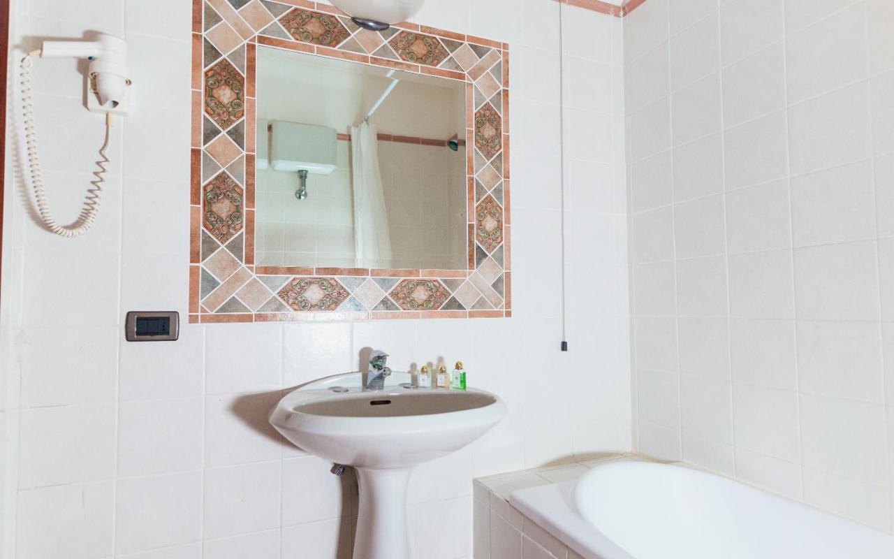 Hotel Montana Sant'Agata sui due Golfi Luaran gambar